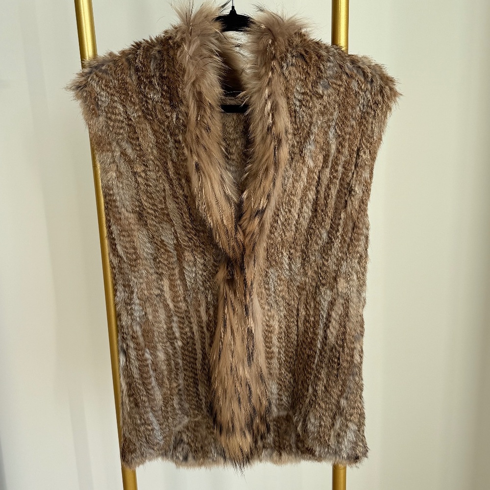 Pookie & Sebastian Fur Style Hooded Vest - Brown, Sleeveless open front